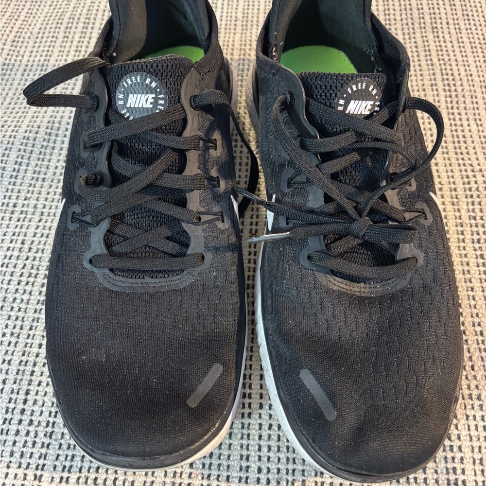 Nike Men's 2023 Black Running Shoes Size 9 942836-001